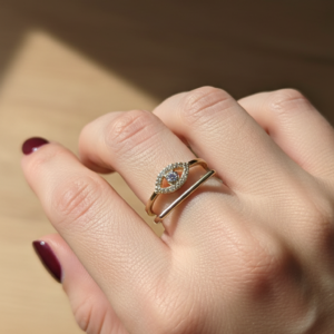 İkili Ayrı Görünümlü Yüzük