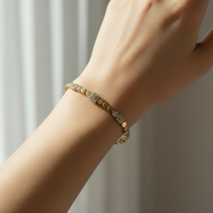 Kare Dorika Baget Taşlı Bileklik